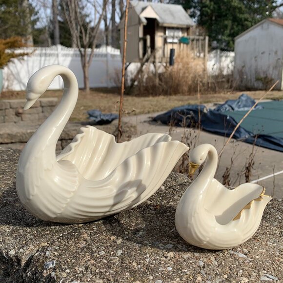 Vintage Lenox Other - Vtg LENOX Pair of Swans Bowls Trinket Set